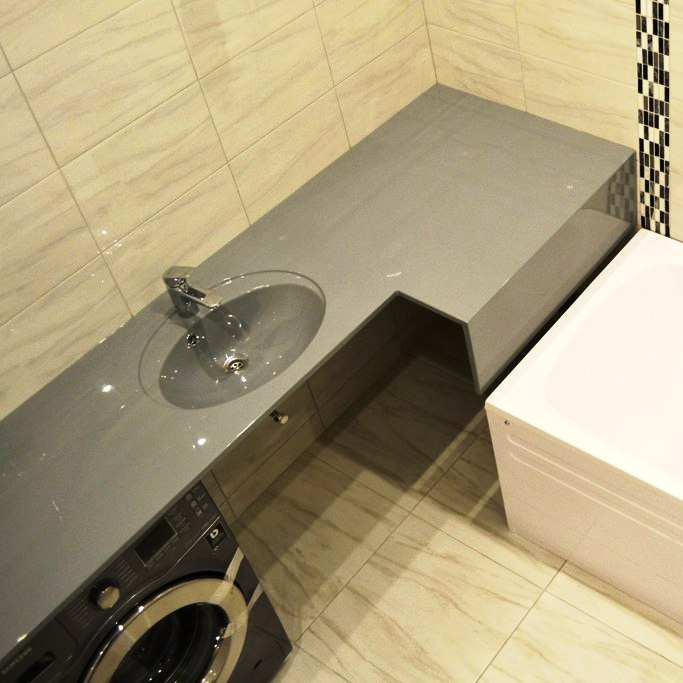 Столешница из искусственного камня для ванной комнаты под раковину
