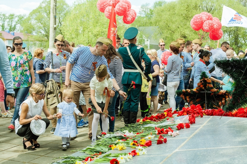 9 мая компания “Цвет и Стиль” устроила праздник жителям Переславля-Залесского